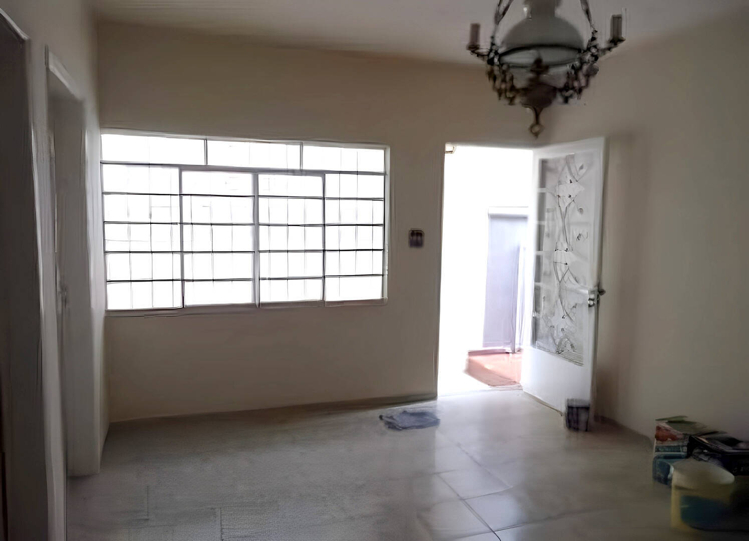 Casa à venda com 3 quartos, 145m² - Foto 2