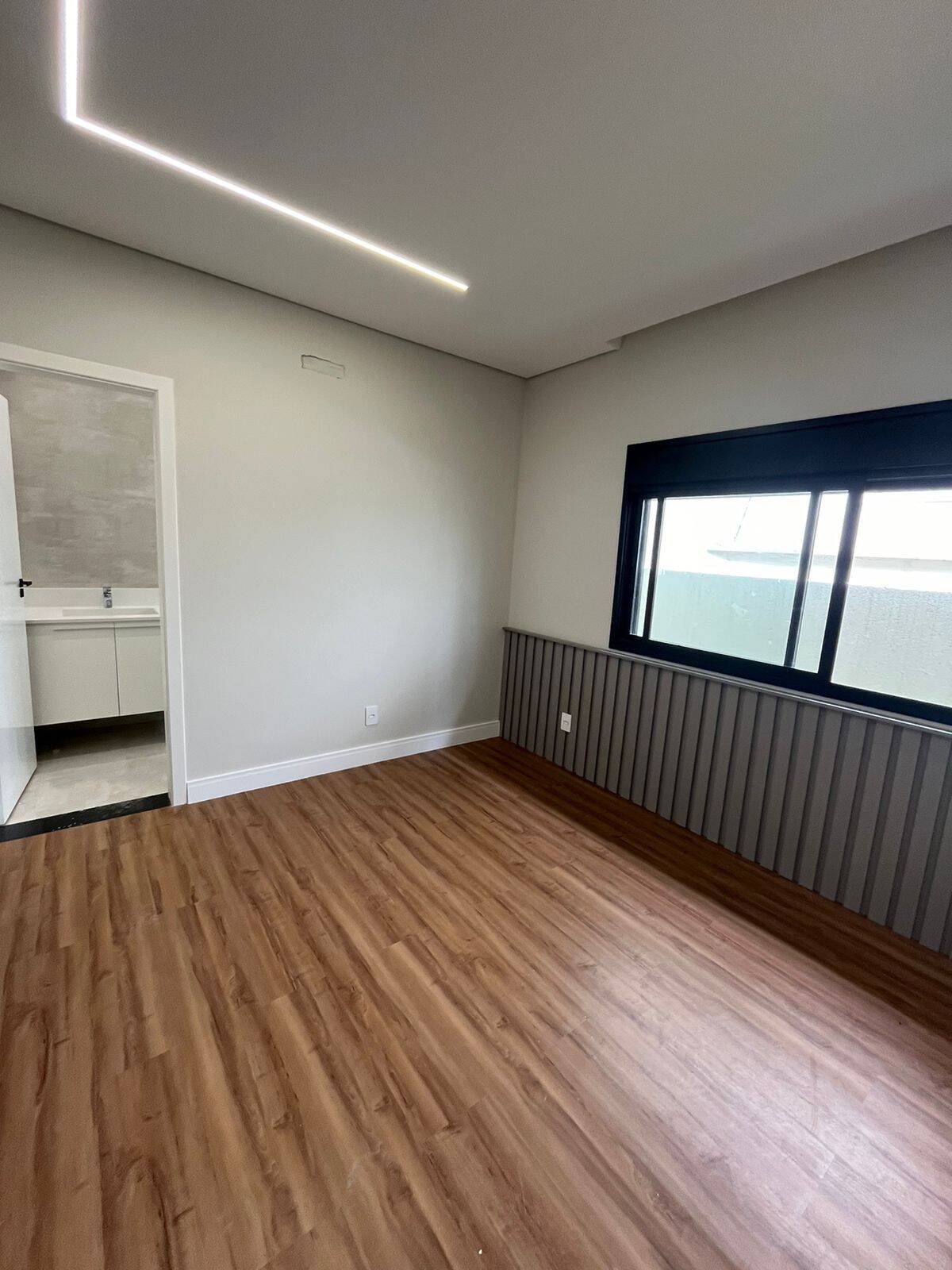 Casa, 3 quartos, 242 m² - Foto 4