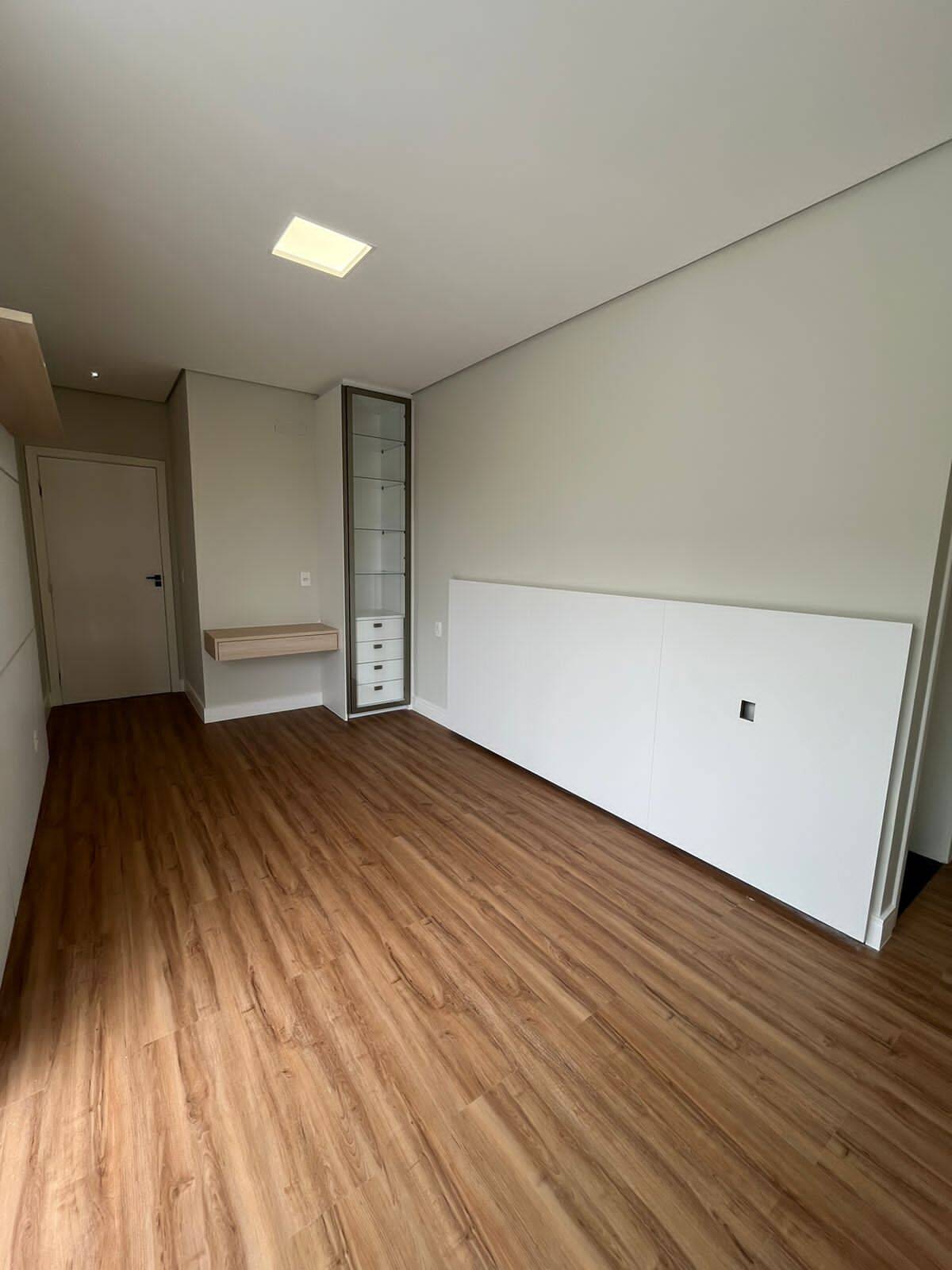 Casa, 3 quartos, 242 m² - Foto 9