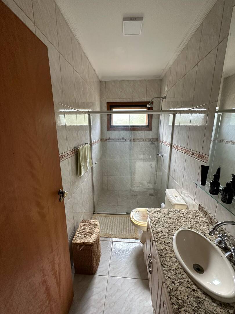 Casa, 4 quartos, 330 m² - Foto 19