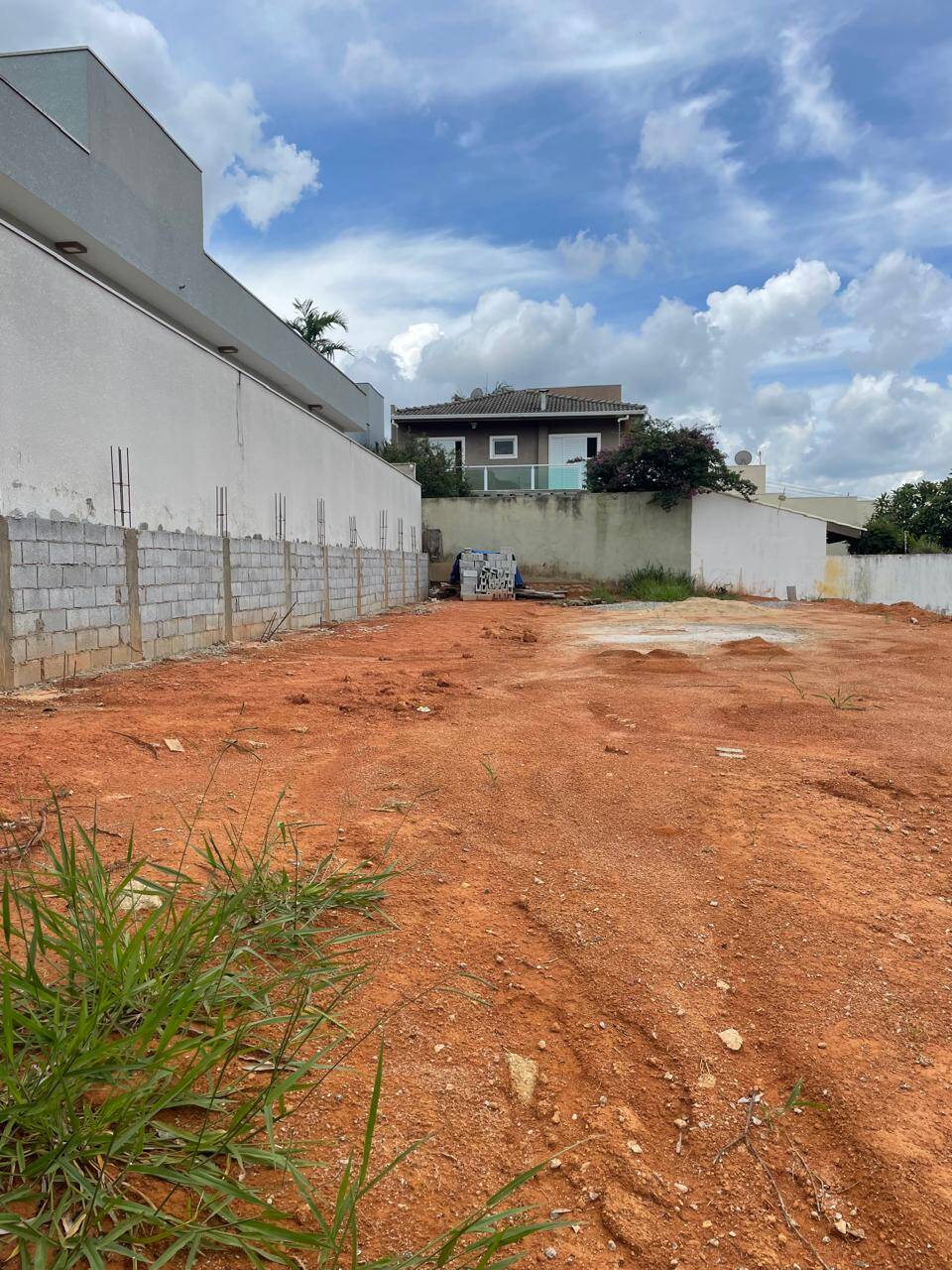 Terreno à venda, 250m² - Foto 1