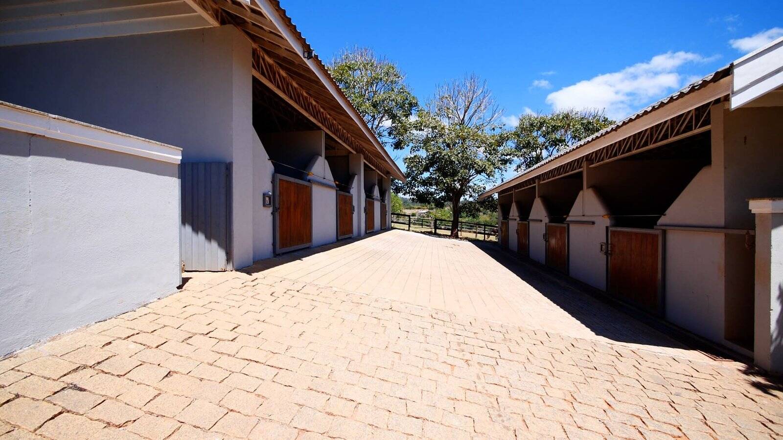 Sítio, 10 quartos, 16 m² - Foto 20